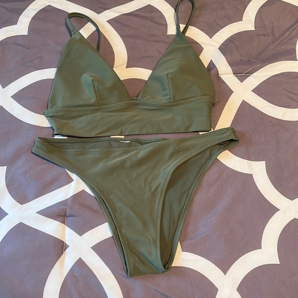 Aerie Small bathing suit. Used but in excellent condition.  1 top and 1 bottom